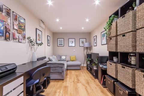 156 Forest Gate, Palmersville, Newcastle Upon Tyne, NE12 9EN
