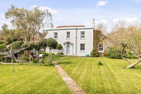 5 bedroom detached house for sale, The Street, Guston, Dover, CT15