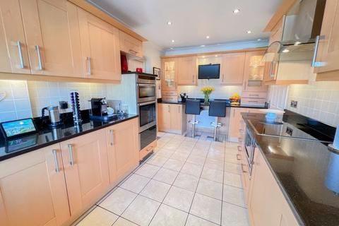 65 Bankside Crescent, Sutton Coldfield, B74 2JA