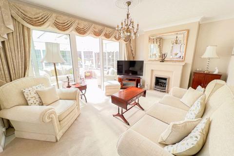 65 Bankside Crescent, Sutton Coldfield, B74 2JA