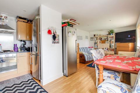 2 bedroom ground floor flat for sale - The Wharf, Linslade, Leighton Buzzard LU7 2LA