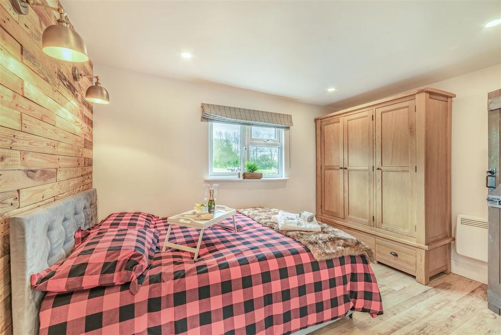 8499723-interior03.jpg