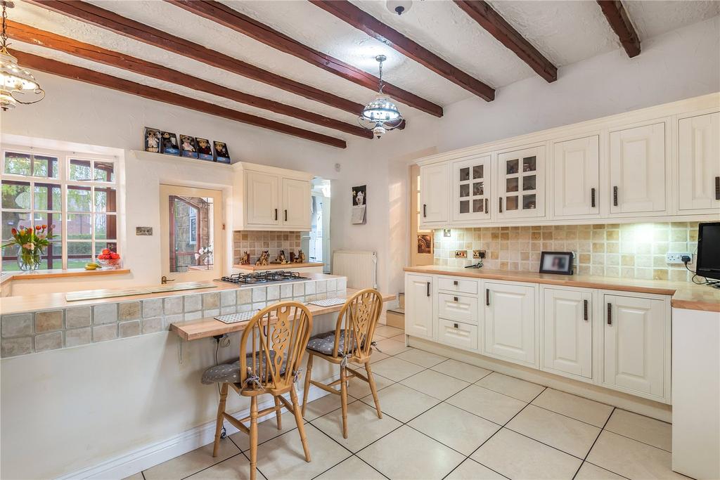 Broad Lane, Bramley, Leeds, West... 5 bed semidetached house £700,000
