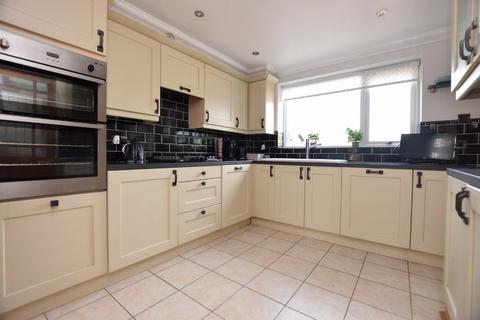 2 bedroom townhouse to rent - Holly Road, Boston Spa, Wetherby