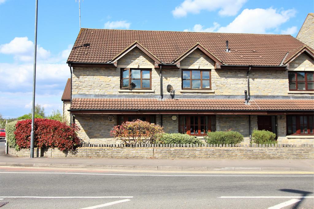 Trescothick Close, Keynsham, Bristol, BS31 2BD 1 bed flat £850 pcm (£