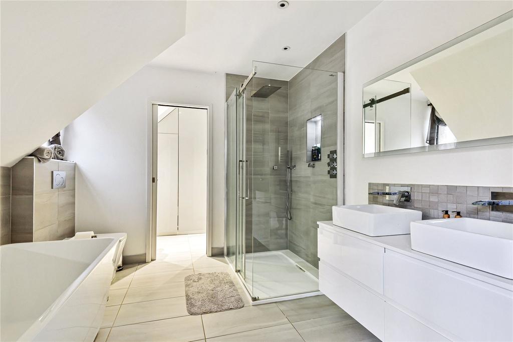 En Suite / Dressing