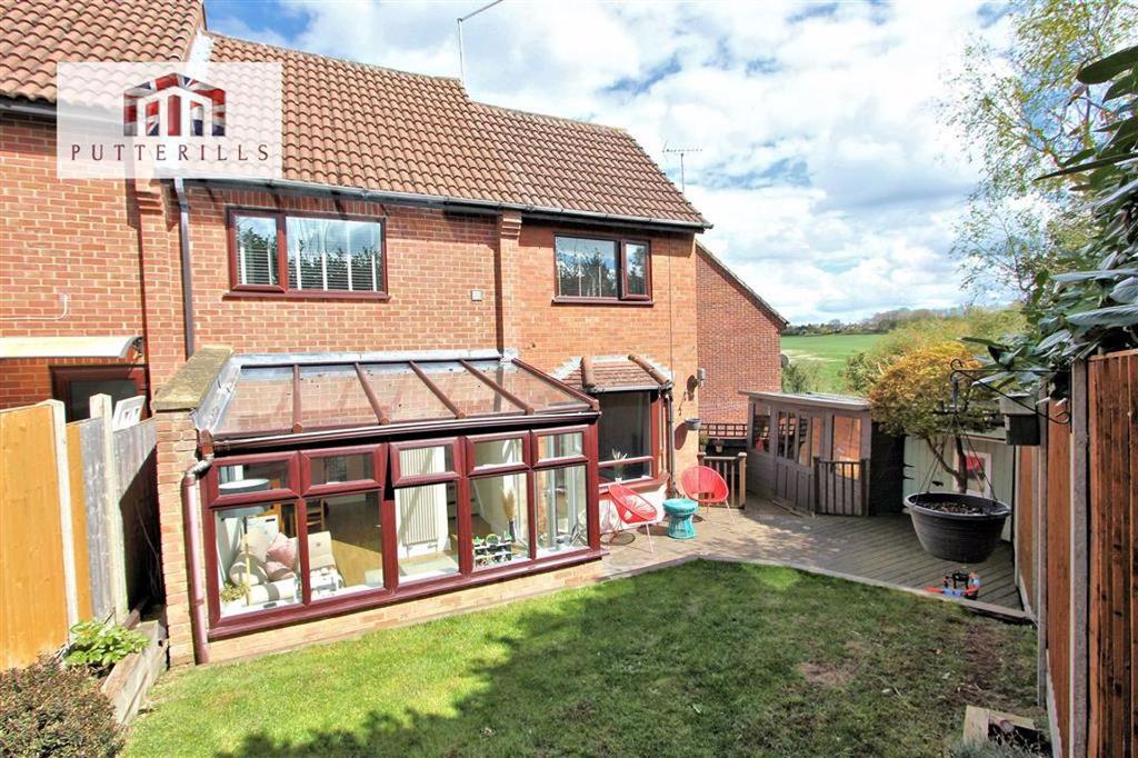 Valley Road, Codicote SG4 8YN 3 bed semidetached house £450,000