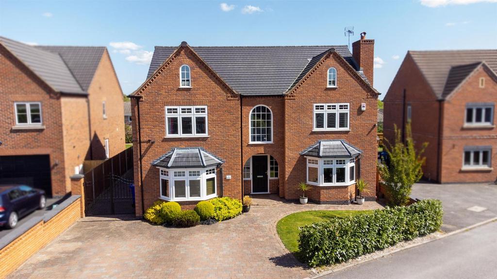 Jubilee Court, West Hallam, Ilkeston 6 bed detached house £725,000