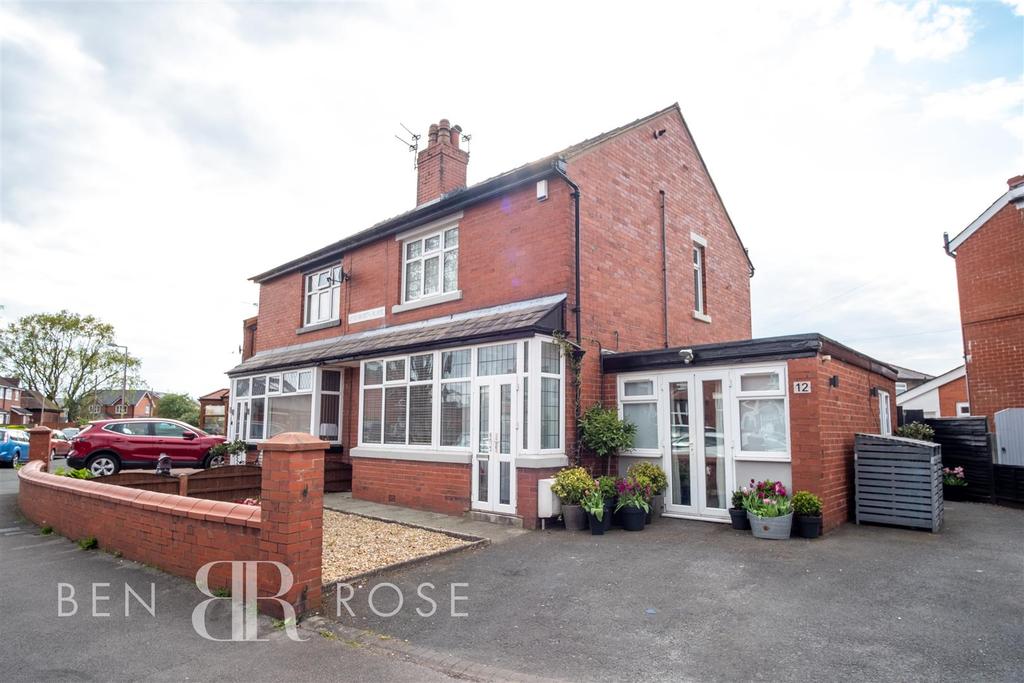Letchworth Place, Chorley 2 bed semidetached house £209,995