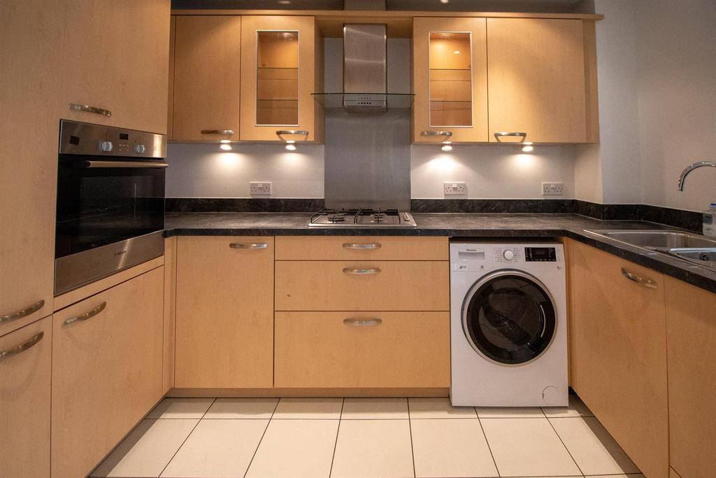2 Corinth Court - Kitchen.jpg