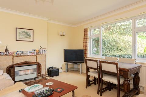 191 Great Tattenhams, Epsom, KT18 5RA