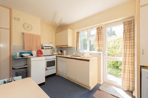 191 Great Tattenhams, Epsom, KT18 5RA