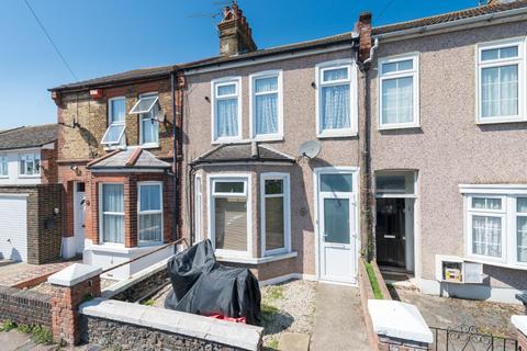 12 Fitzroy Avenue, Ramsgate, CT12 6AP