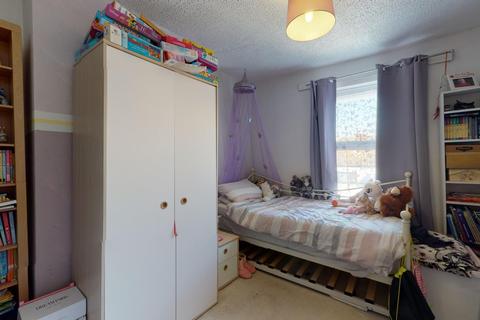 12 Fitzroy Avenue, Ramsgate, CT12 6AP