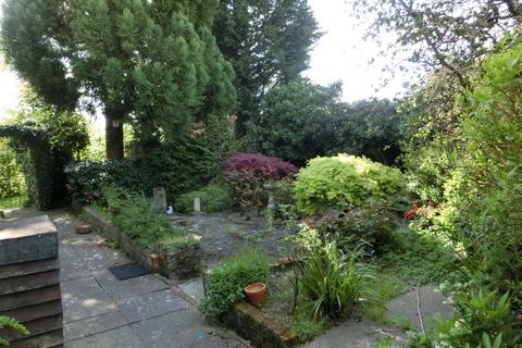 28 Gorsey Lane, Wythall, Birmingham, B47 6JH