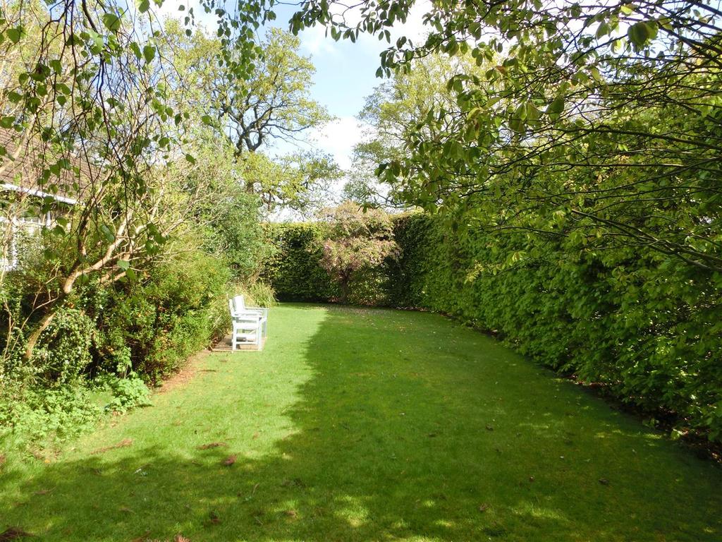 Gorsey Lane 28 Garden1.jpg