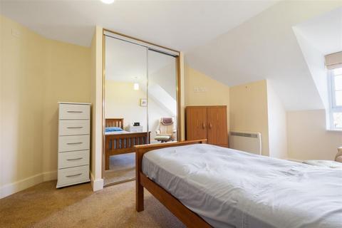 1 bedroom apartment for sale, Claridge House, Church Street, Littlehampton