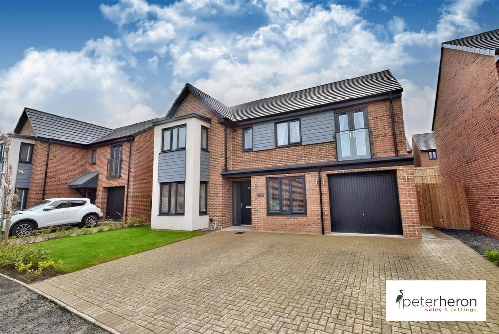 Betony Lane, Moorside, Sunderland 4 bed detached house for sale £425,000