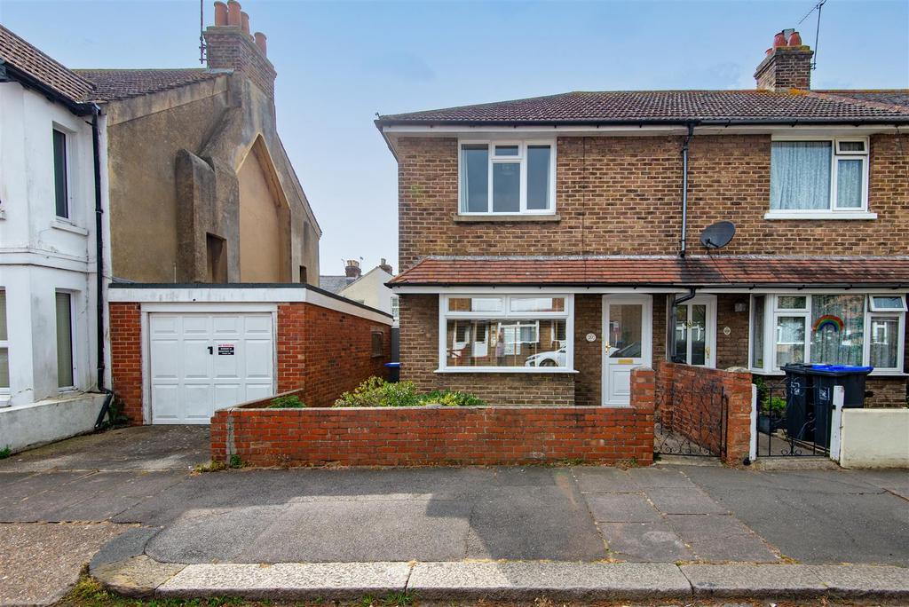 St. Anselms Road, Worthing 2 bed end of terrace house £350,000