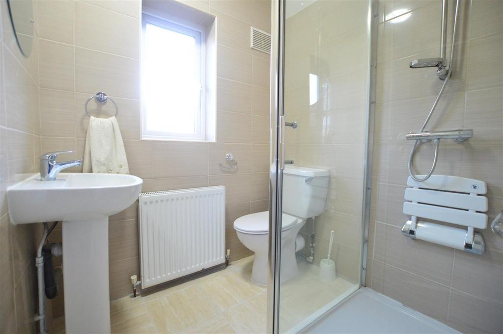 Dx IB-a qf EKIfn Mb RY5 SQ.jpg