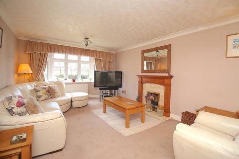 4 Begonia Close, Leicester Forest East, Leicester, LE3 3QY
