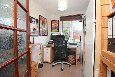 4 Begonia Close, Leicester Forest East, Leicester, LE3 3QY