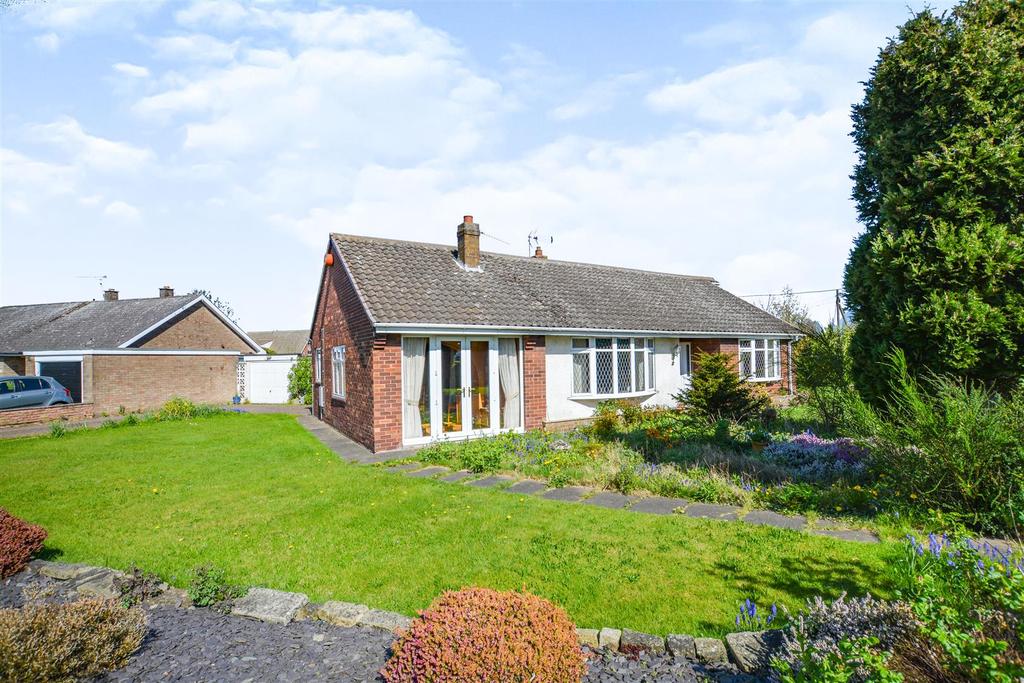 Tee Lane, BurtonUponStather, Scunthorpe 3 bed detached bungalow £
