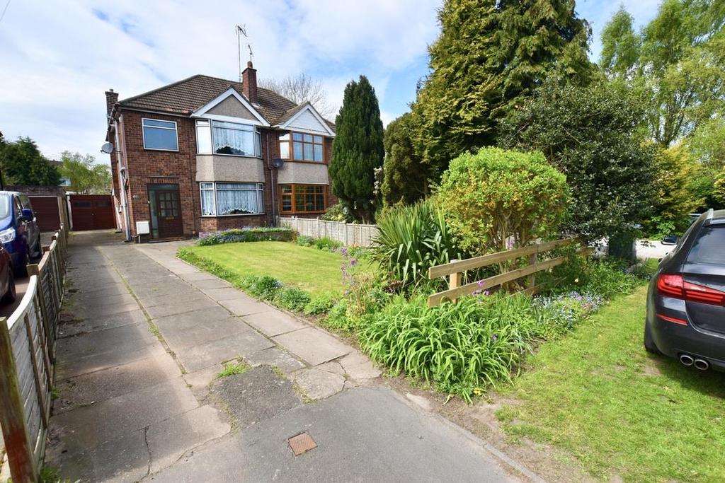 Road, Keresley End, Coventry SEMI RURAL SEMI DETACHED 3 bed