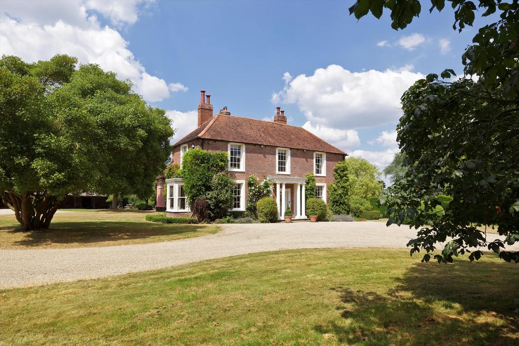 Coggeshall Road, Kelvedon, Colchester, Essex, CO5 5 bed detached house