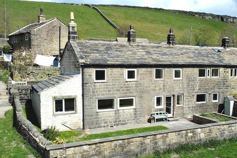 3 Halstead Green, Hebden Bridge, HX7 7PE