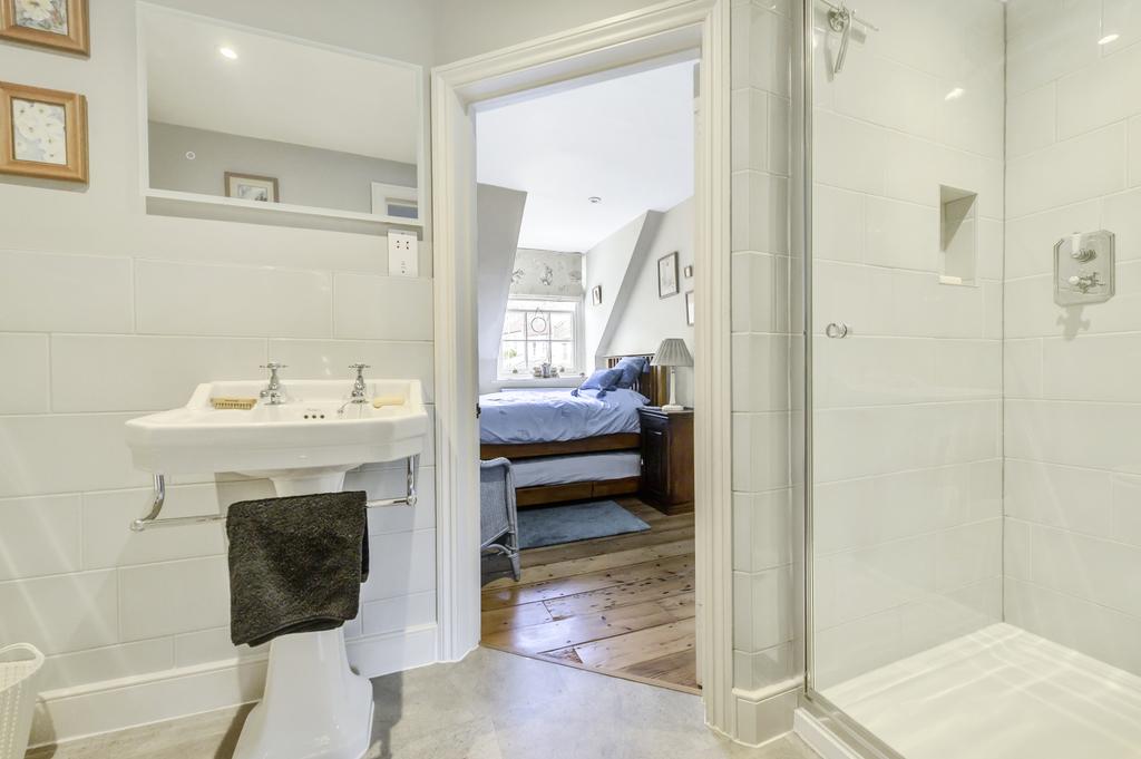 Top Floor Shower Room