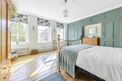 8 Dowry Square, Bristol, BS8 4SH