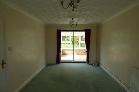 2 bedroom bungalow to rent, Hinton View, Haddenham, ELY, Cambridgeshire, CB6