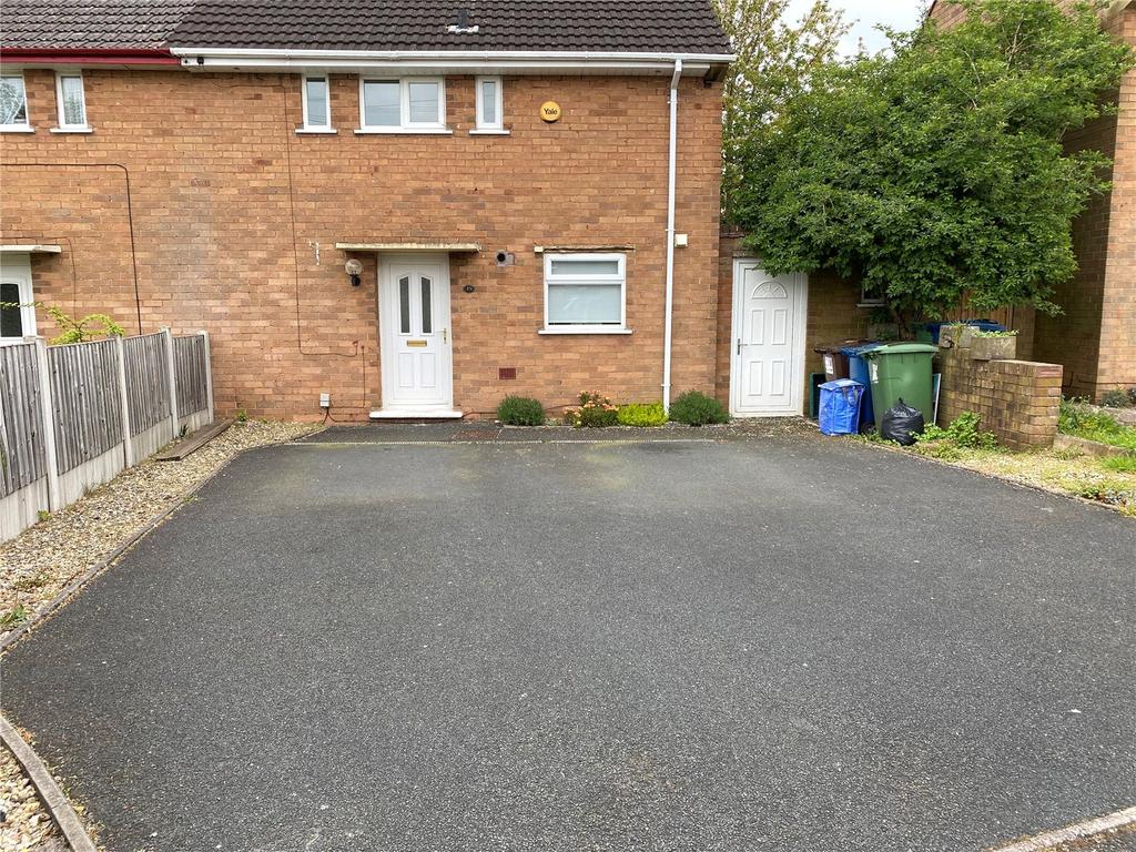 Morton Road, Stafford, Staffordshire... 2 bed semidetached house £