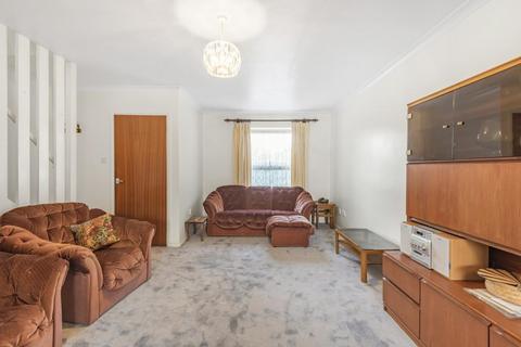 80 Willmore End, London, SW19 3DF