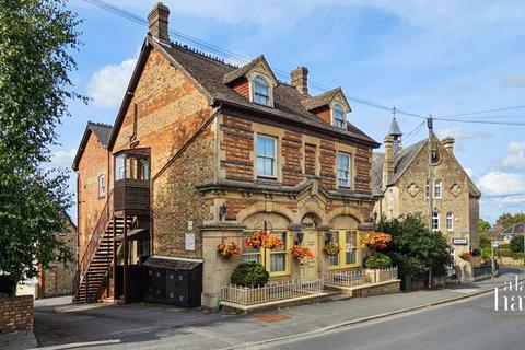 undefined, High Street, Purton, SN5