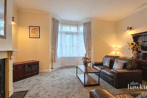 undefined, High Street, Purton, SN5