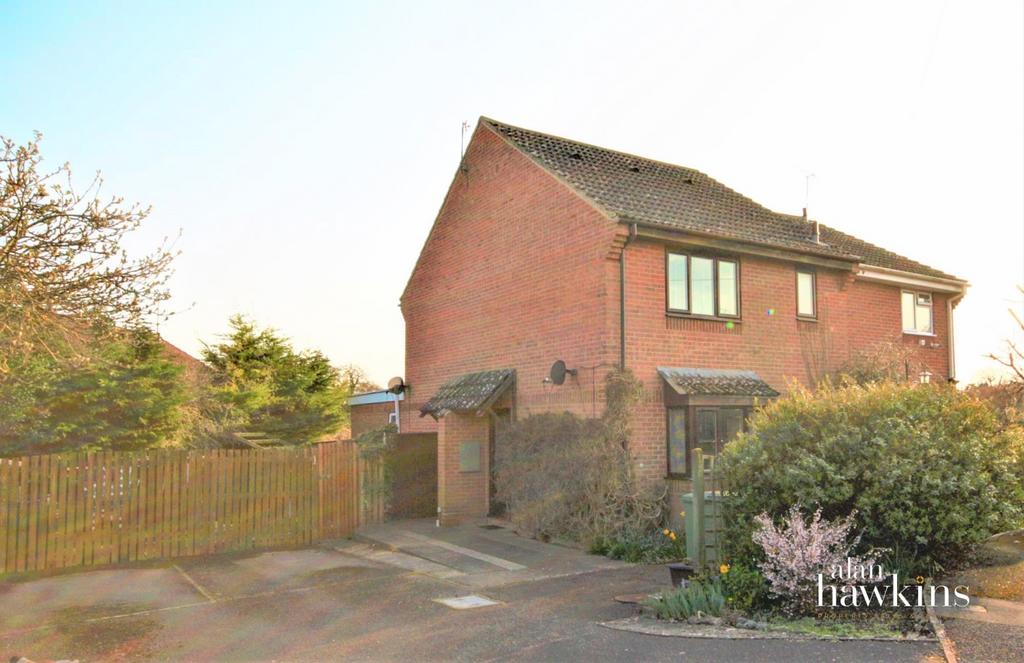 Reids Piece, Purton, SN5 1 bed semidetached house to rent £825 pcm (£190 pw)