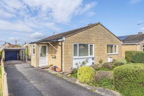 19 Larksfield Close, Carterton, OX18 3SY