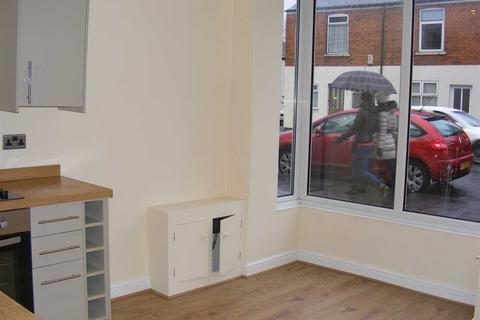 1 bedroom flat to rent, Flat A 143, Newark Road, Lincoln, Lincolnsire, LN5 8NQ,