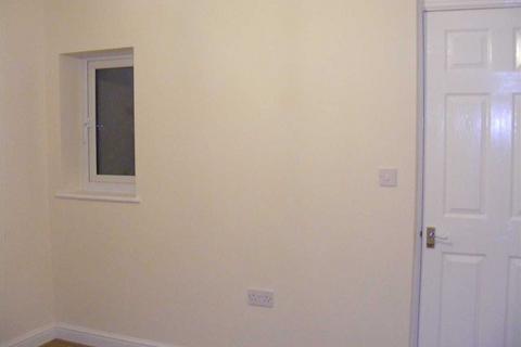 1 bedroom flat to rent, Flat A 143, Newark Road, Lincoln, Lincolnsire, LN5 8NQ,