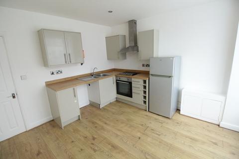 1 bedroom flat to rent, Flat A 143 Newark Road, Lincoln, Lincolnshire, LN5 8NQ