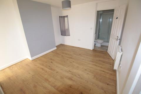 1 bedroom flat to rent, Flat A 143 Newark Road, Lincoln, Lincolnshire, LN5 8NQ
