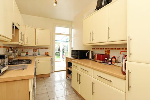 68 Devonshire Road, London, W5 4TP