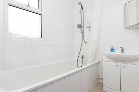 68 Devonshire Road, London, W5 4TP