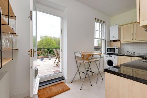 2 bedroom flat for sale, Chatsworth Road, Mapesbury, NW2