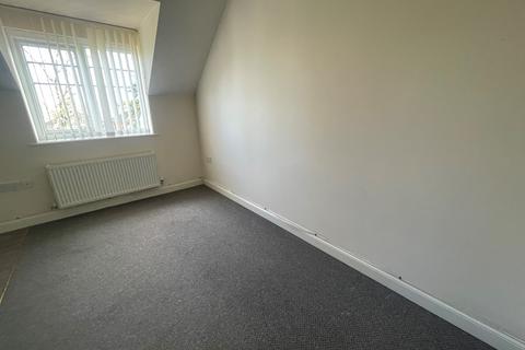 1 bedroom flat to rent, Oakley Road, Corby, NN18