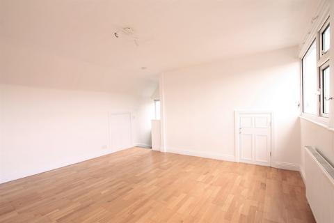 undefined, Cottingham Road, HU6