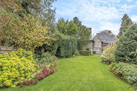 1, The Meads Park Road, Stoke Poges, Slough, SL2 4PA