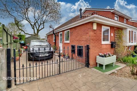 2 bedroom semi-detached bungalow for sale - Rydal Close, Winsford